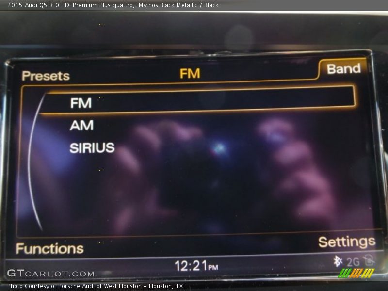Mythos Black Metallic / Black 2015 Audi Q5 3.0 TDI Premium Plus quattro