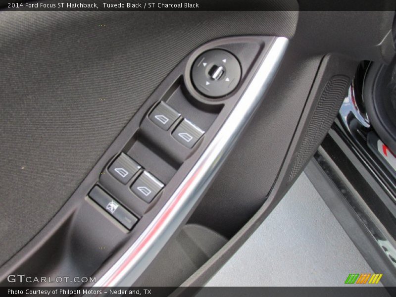 Tuxedo Black / ST Charcoal Black 2014 Ford Focus ST Hatchback