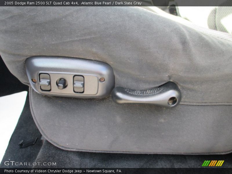 Atlantic Blue Pearl / Dark Slate Gray 2005 Dodge Ram 2500 SLT Quad Cab 4x4