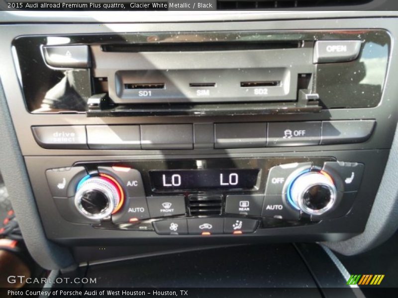 Glacier White Metallic / Black 2015 Audi allroad Premium Plus quattro
