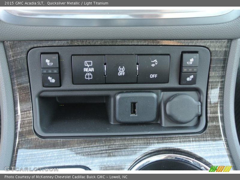 Quicksilver Metallic / Light Titanium 2015 GMC Acadia SLT