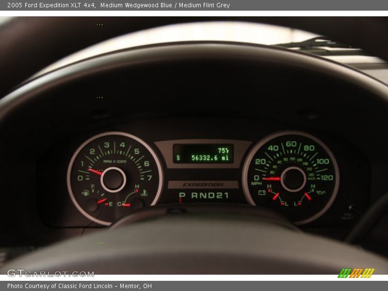 Medium Wedgewood Blue / Medium Flint Grey 2005 Ford Expedition XLT 4x4