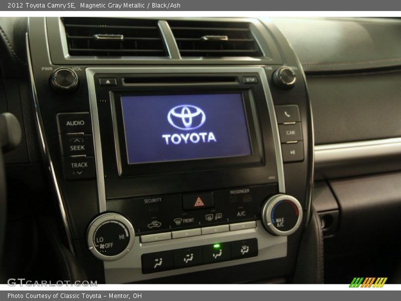 Magnetic Gray Metallic / Black/Ash 2012 Toyota Camry SE