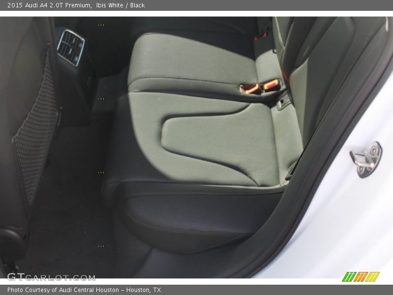 Ibis White / Black 2015 Audi A4 2.0T Premium