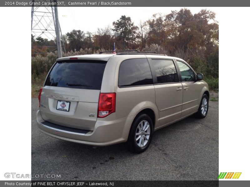 Cashmere Pearl / Black/Sandstorm 2014 Dodge Grand Caravan SXT
