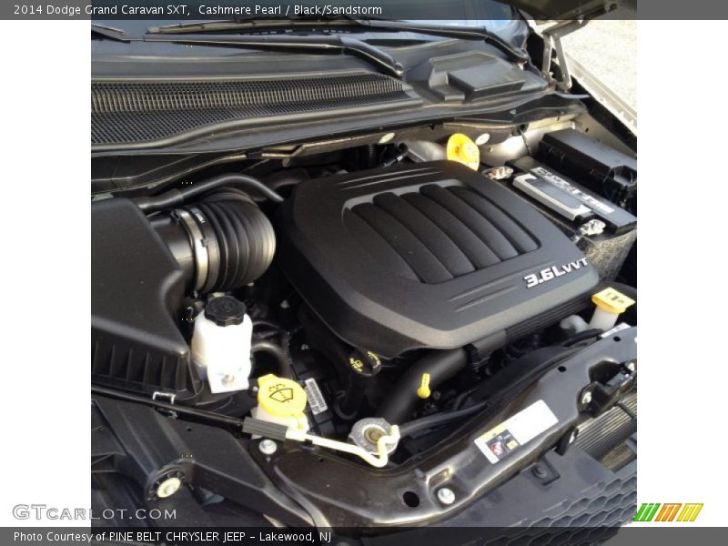 Cashmere Pearl / Black/Sandstorm 2014 Dodge Grand Caravan SXT
