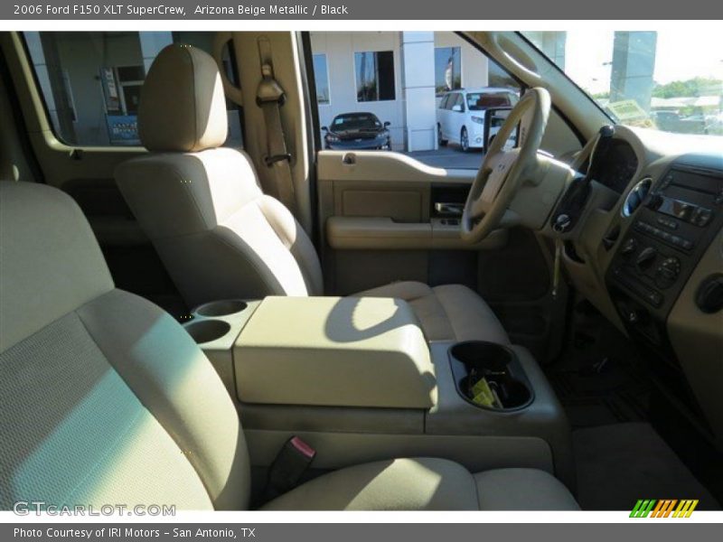 Arizona Beige Metallic / Black 2006 Ford F150 XLT SuperCrew