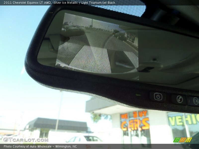 Silver Ice Metallic / Light Titanium/Jet Black 2011 Chevrolet Equinox LT AWD