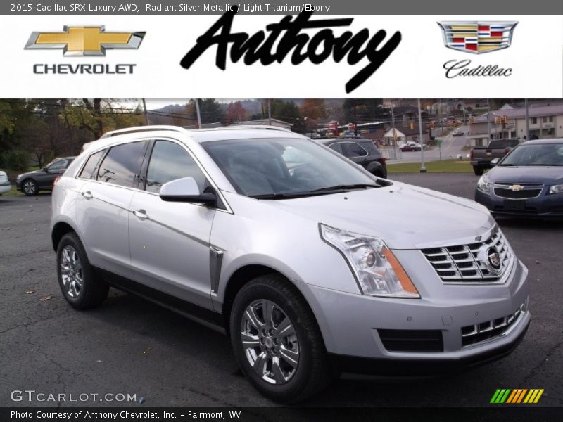 Radiant Silver Metallic / Light Titanium/Ebony 2015 Cadillac SRX Luxury AWD