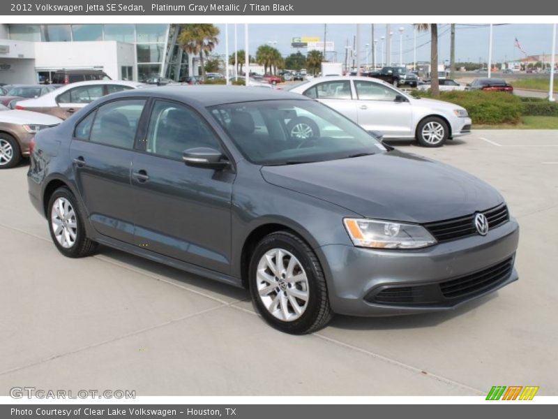 Platinum Gray Metallic / Titan Black 2012 Volkswagen Jetta SE Sedan