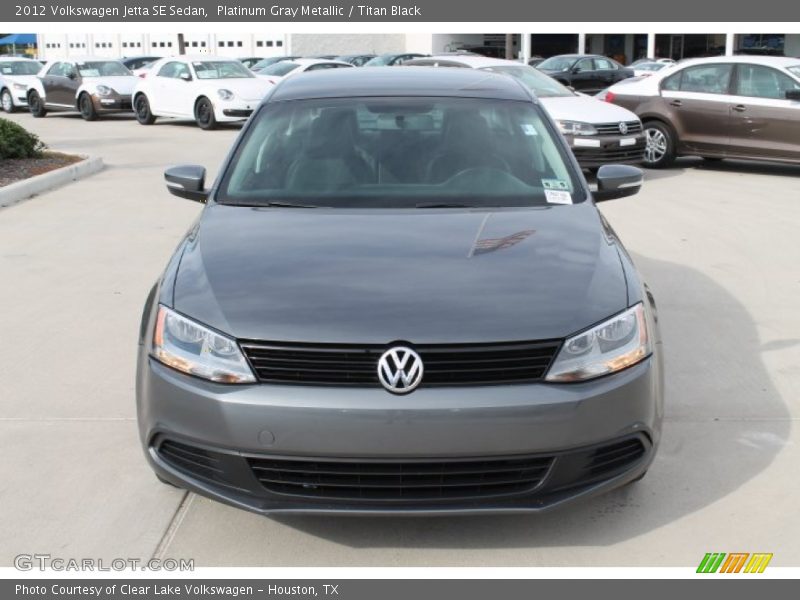 Platinum Gray Metallic / Titan Black 2012 Volkswagen Jetta SE Sedan