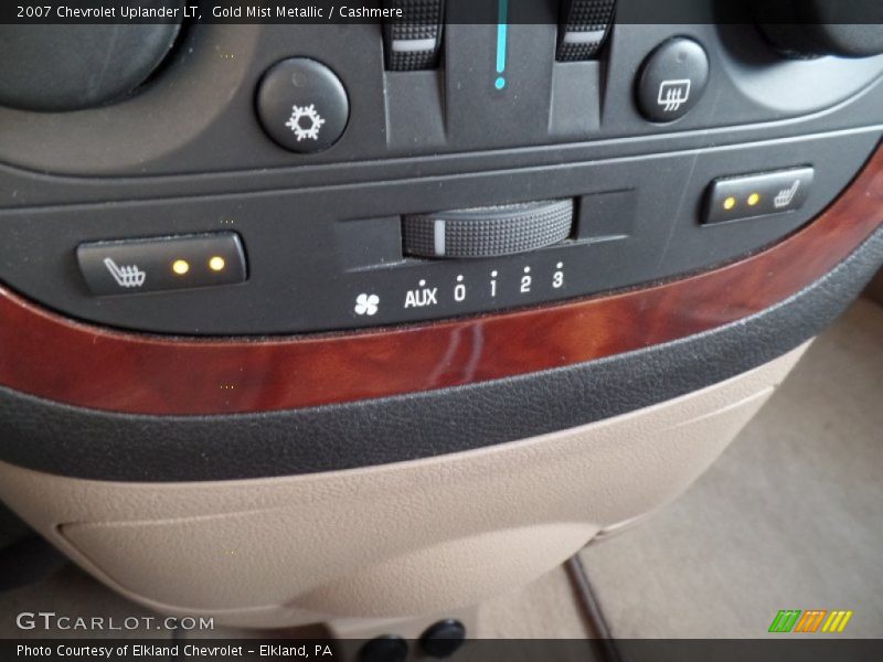 Gold Mist Metallic / Cashmere 2007 Chevrolet Uplander LT