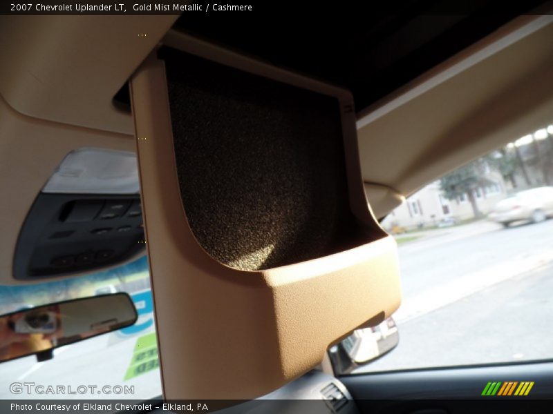 Gold Mist Metallic / Cashmere 2007 Chevrolet Uplander LT