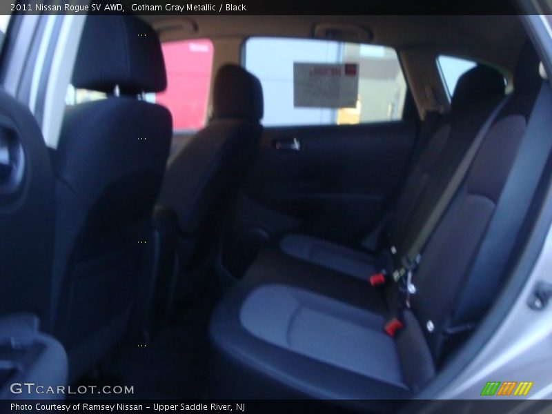 Gotham Gray Metallic / Black 2011 Nissan Rogue SV AWD