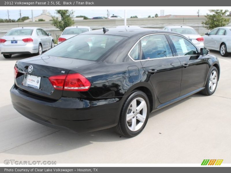 Black / Titan Black 2012 Volkswagen Passat 2.5L SE
