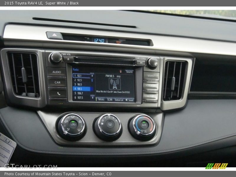 Super White / Black 2015 Toyota RAV4 LE