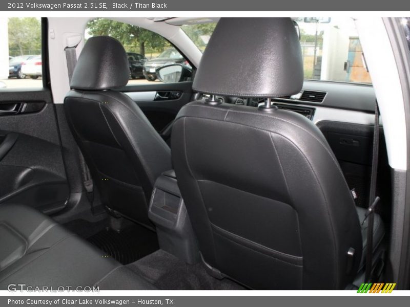 Black / Titan Black 2012 Volkswagen Passat 2.5L SE