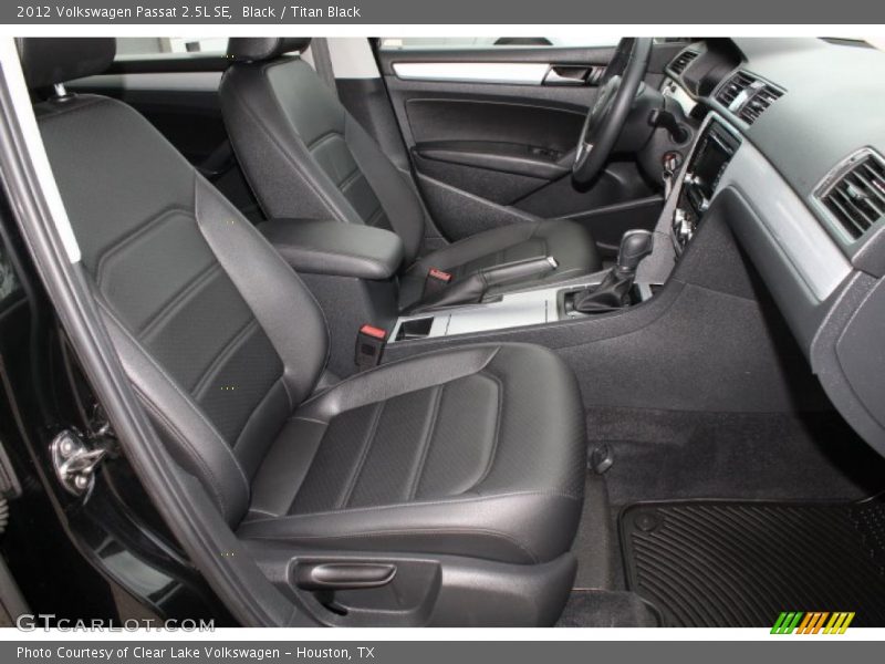 Black / Titan Black 2012 Volkswagen Passat 2.5L SE