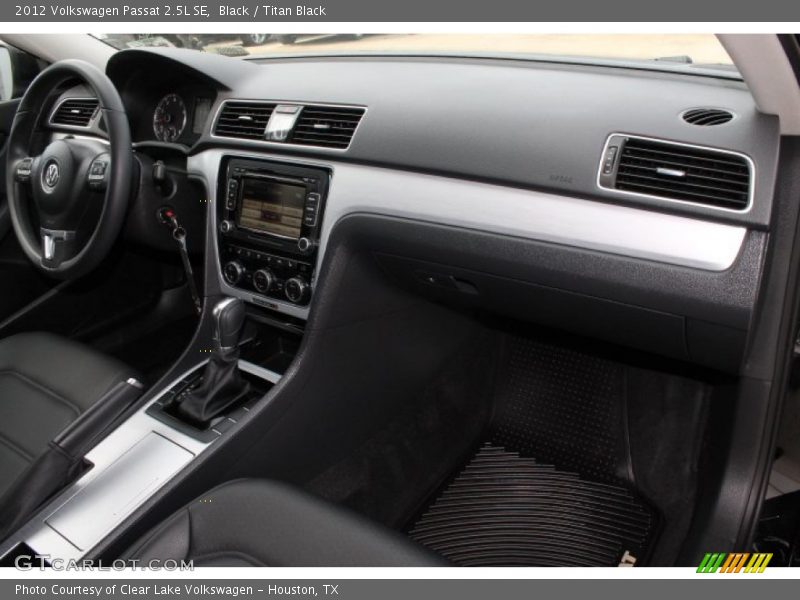 Black / Titan Black 2012 Volkswagen Passat 2.5L SE