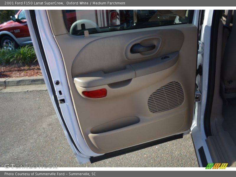 Oxford White / Medium Parchment 2001 Ford F150 Lariat SuperCrew