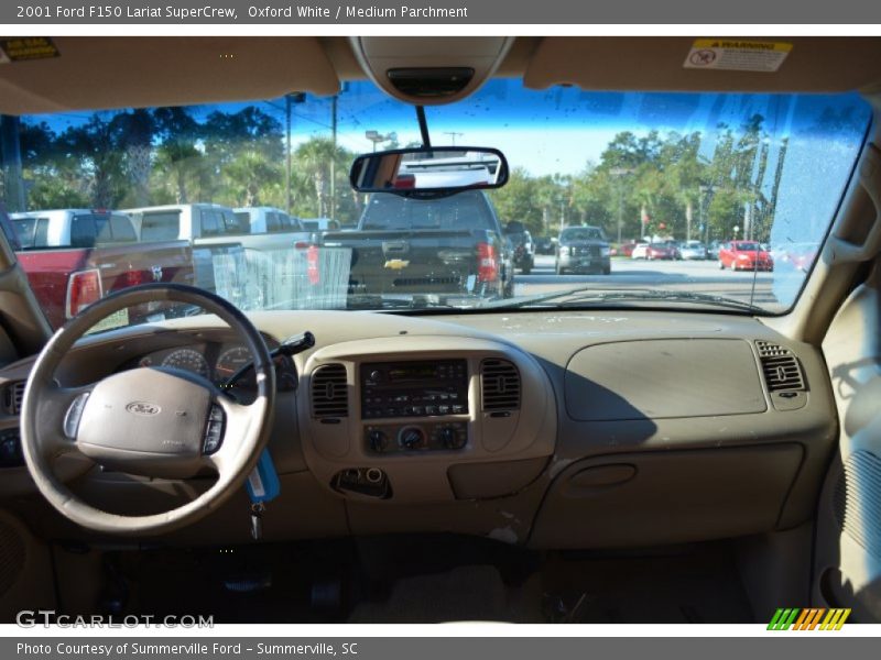 Oxford White / Medium Parchment 2001 Ford F150 Lariat SuperCrew