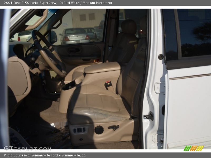 Oxford White / Medium Parchment 2001 Ford F150 Lariat SuperCrew