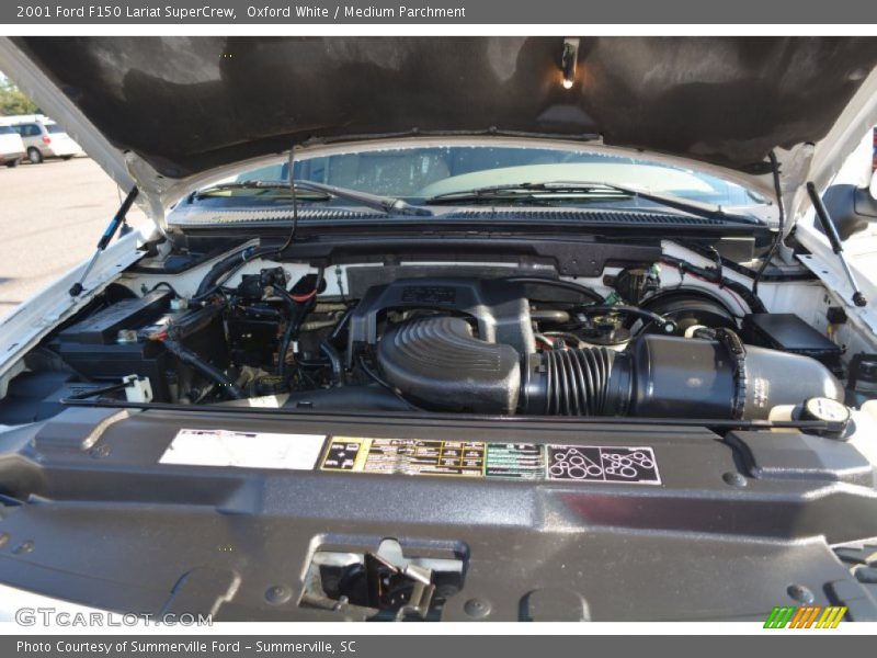 Oxford White / Medium Parchment 2001 Ford F150 Lariat SuperCrew