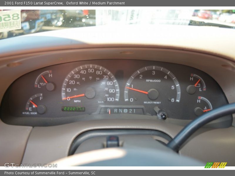 Oxford White / Medium Parchment 2001 Ford F150 Lariat SuperCrew