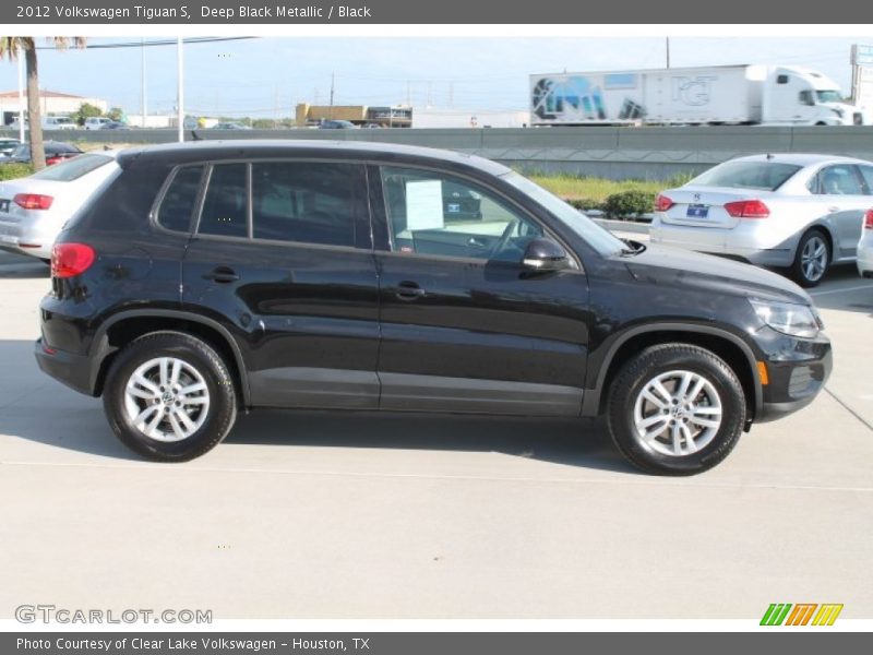 Deep Black Metallic / Black 2012 Volkswagen Tiguan S