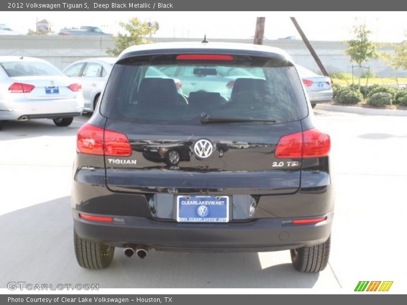 Deep Black Metallic / Black 2012 Volkswagen Tiguan S