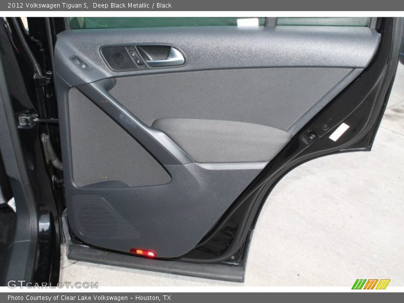 Deep Black Metallic / Black 2012 Volkswagen Tiguan S