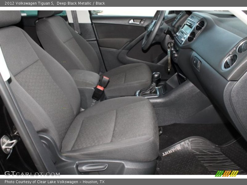 Deep Black Metallic / Black 2012 Volkswagen Tiguan S
