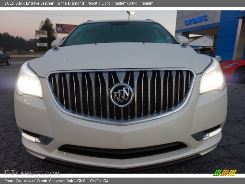 White Diamond Tricoat / Light Titanium/Dark Titanium 2015 Buick Enclave Leather
