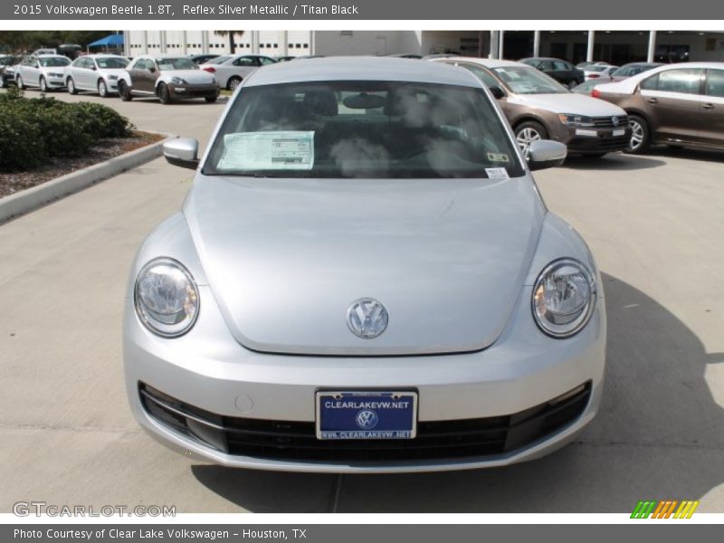 Reflex Silver Metallic / Titan Black 2015 Volkswagen Beetle 1.8T