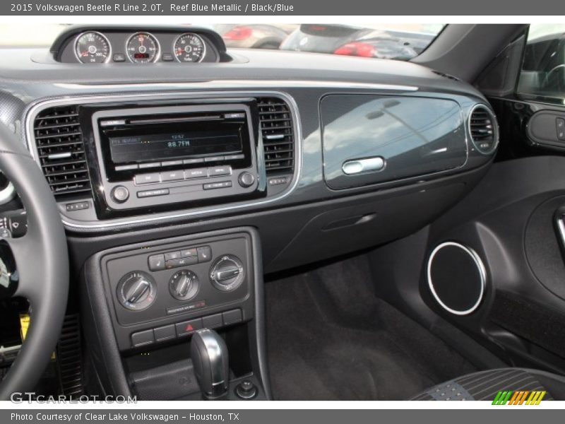 Dashboard of 2015 Beetle R Line 2.0T