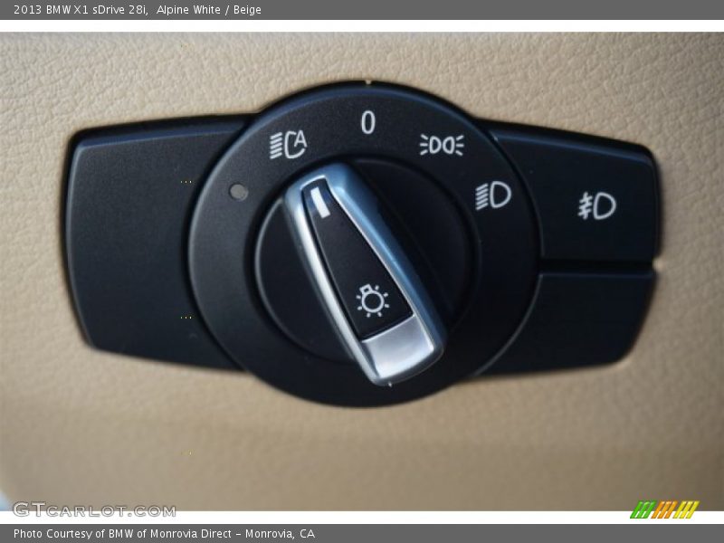 Alpine White / Beige 2013 BMW X1 sDrive 28i