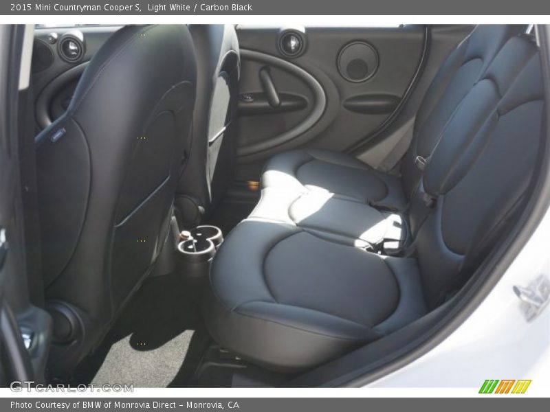 Light White / Carbon Black 2015 Mini Countryman Cooper S