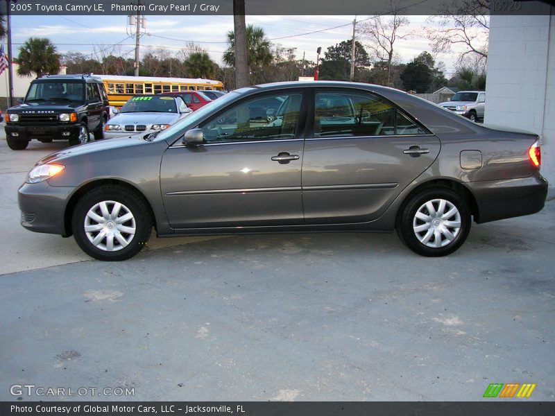 Phantom Gray Pearl / Gray 2005 Toyota Camry LE