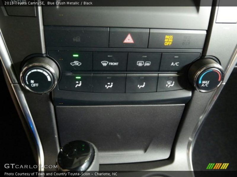 Blue Crush Metallic / Black 2015 Toyota Camry SE