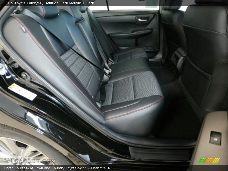 Attitude Black Metallic / Black 2015 Toyota Camry SE