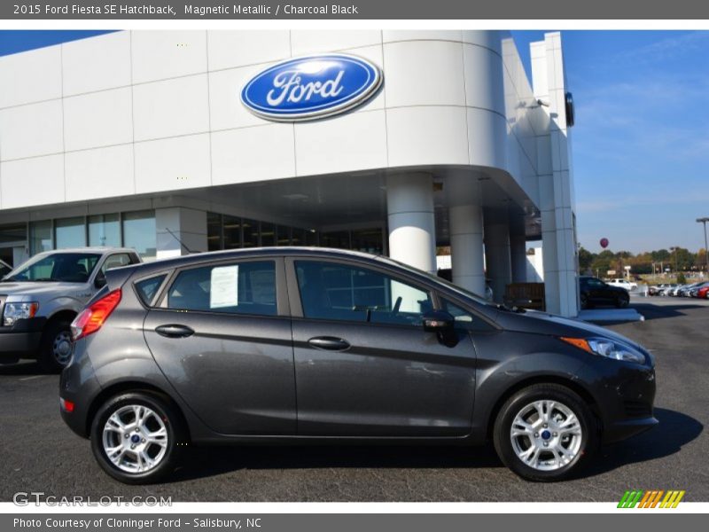  2015 Fiesta SE Hatchback Magnetic Metallic