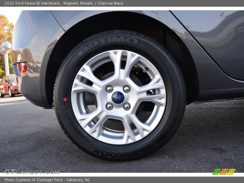 Magnetic Metallic / Charcoal Black 2015 Ford Fiesta SE Hatchback