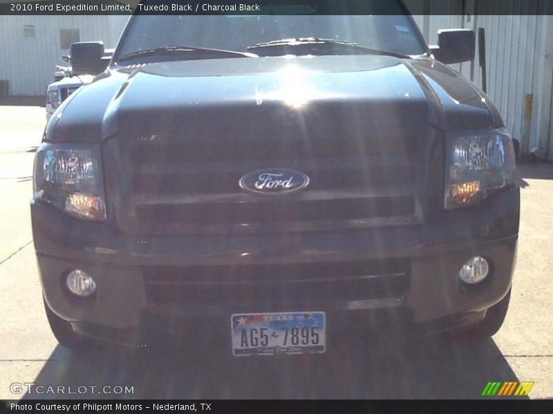 Tuxedo Black / Charcoal Black 2010 Ford Expedition Limited