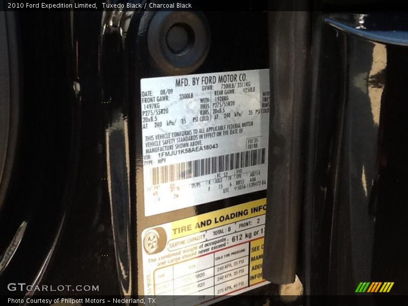 Tuxedo Black / Charcoal Black 2010 Ford Expedition Limited