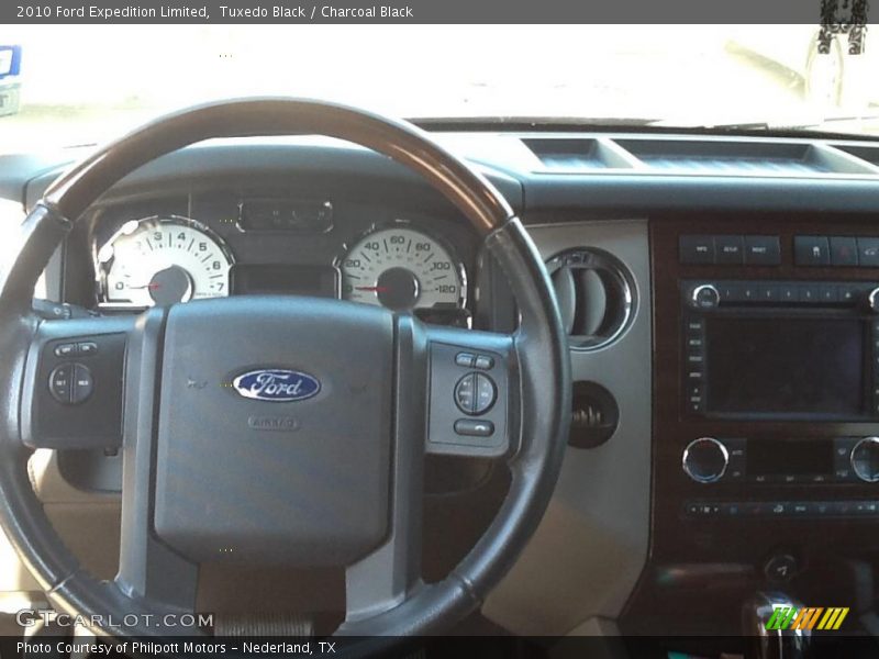 Tuxedo Black / Charcoal Black 2010 Ford Expedition Limited