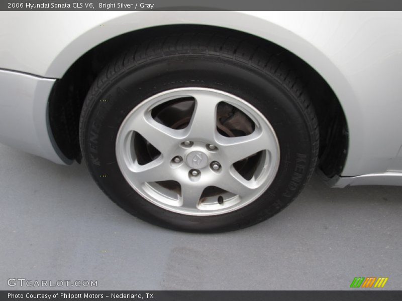 Bright Silver / Gray 2006 Hyundai Sonata GLS V6