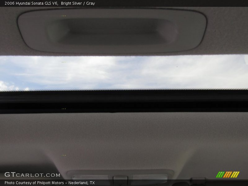 Bright Silver / Gray 2006 Hyundai Sonata GLS V6