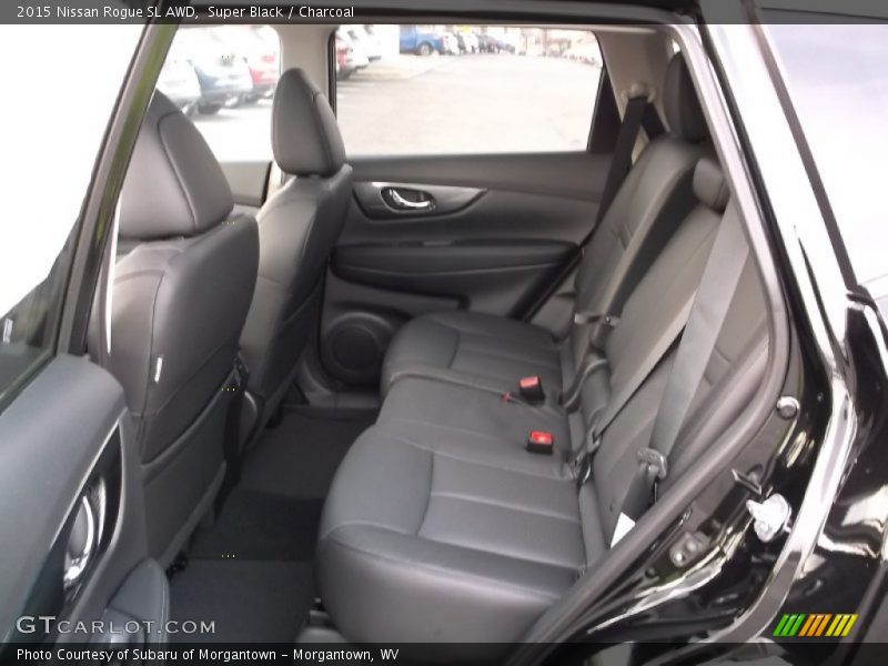 Rear Seat of 2015 Rogue SL AWD