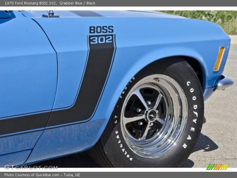 Grabber Blue / Black 1970 Ford Mustang BOSS 302