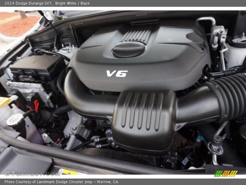 Bright White / Black 2014 Dodge Durango SXT